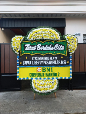 Papan Bunga Duka di Sawai